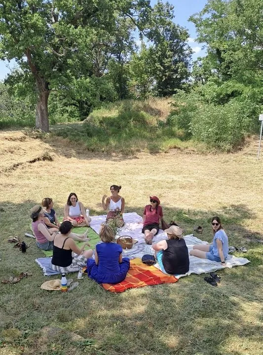 Frauenkreis-Picknick im Grünen